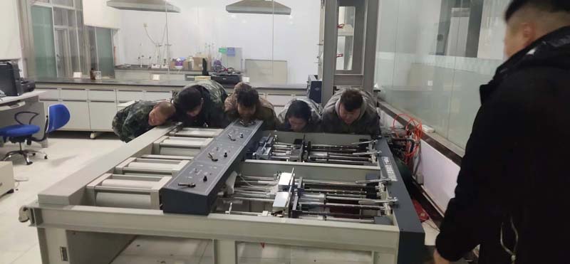 設(shè)備搬運(yùn)